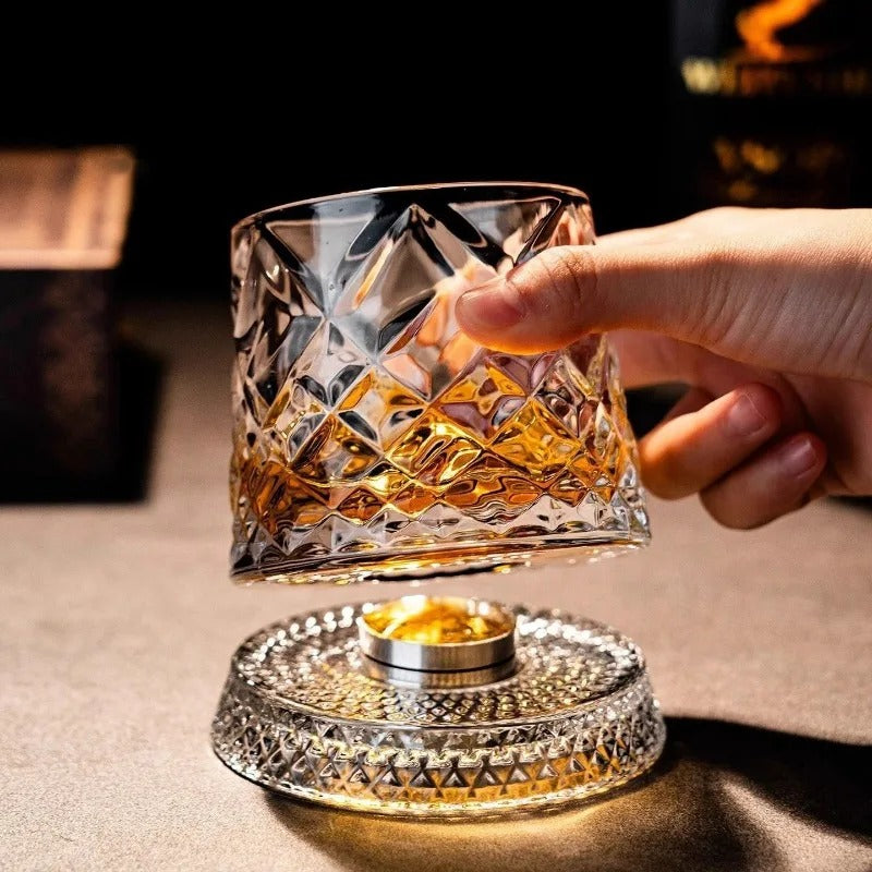 360° Rotating Crystal Whiskey Glass