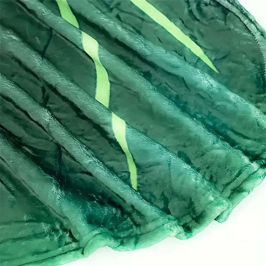 Giant Leaf Blanket - Regal Shield