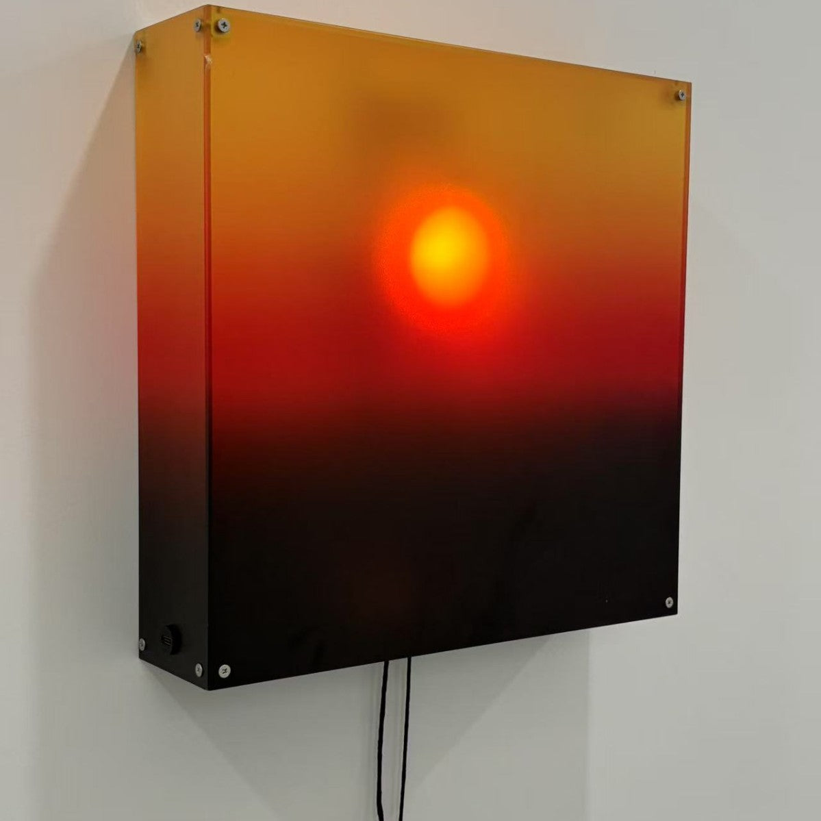 Sunset & Sunrise Italian minimalist wall lamp