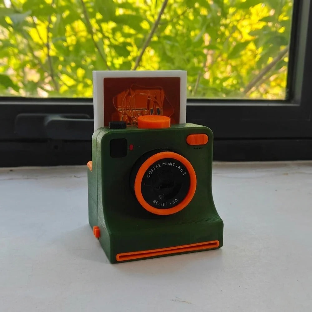 3D Printed Latte Art Camera with Replaceable Stencil Cards